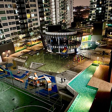 Cosmo Maison Damansara Damai Exterior foto